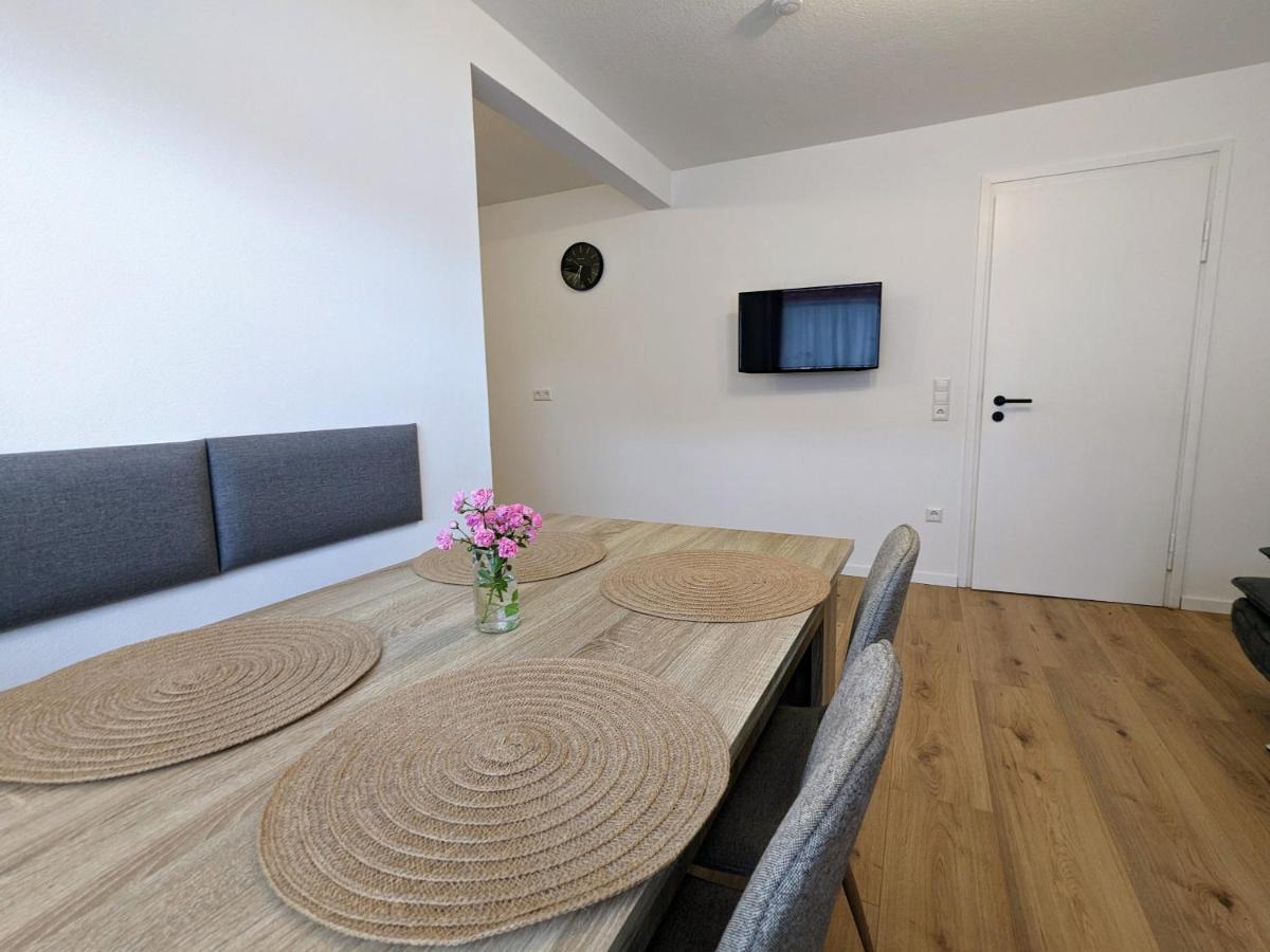 Ferienwohnung Am Alenberg Münsingen Exteriör bild