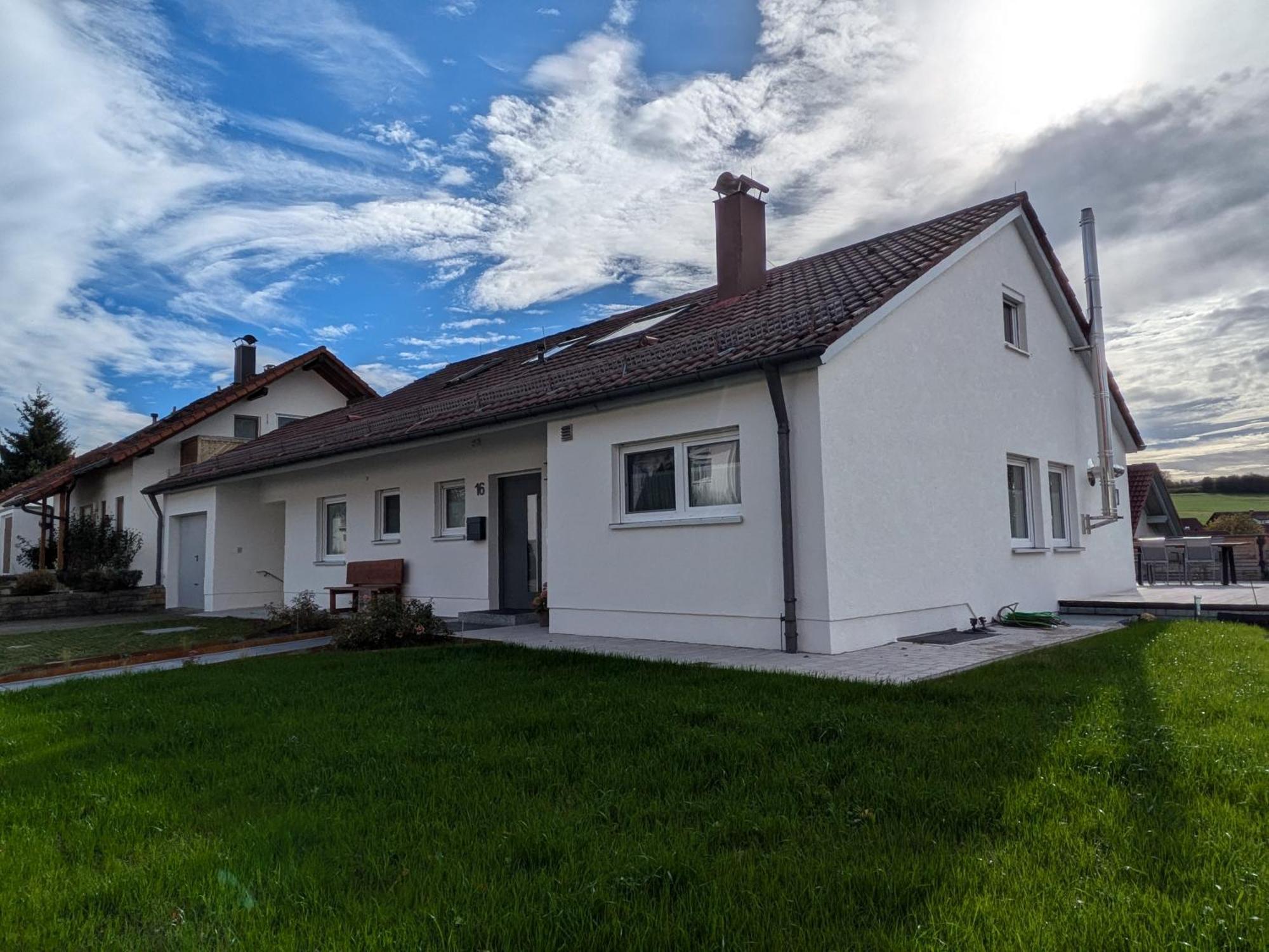 Ferienwohnung Am Alenberg Münsingen Exteriör bild